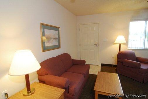 Affordable Suites Salisbury Quarto foto